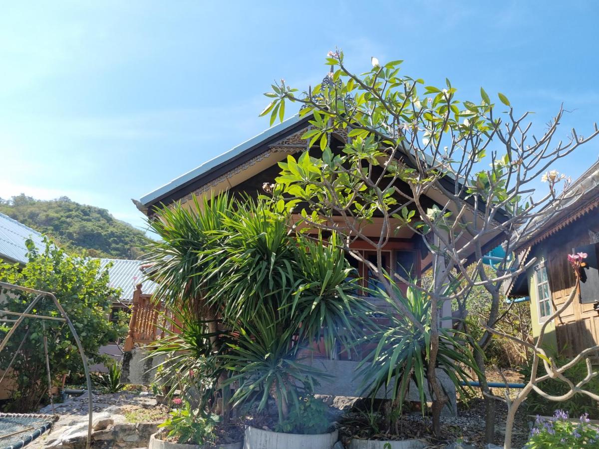 Hello Sichang Bungalow Ko Si Chang Exterior foto