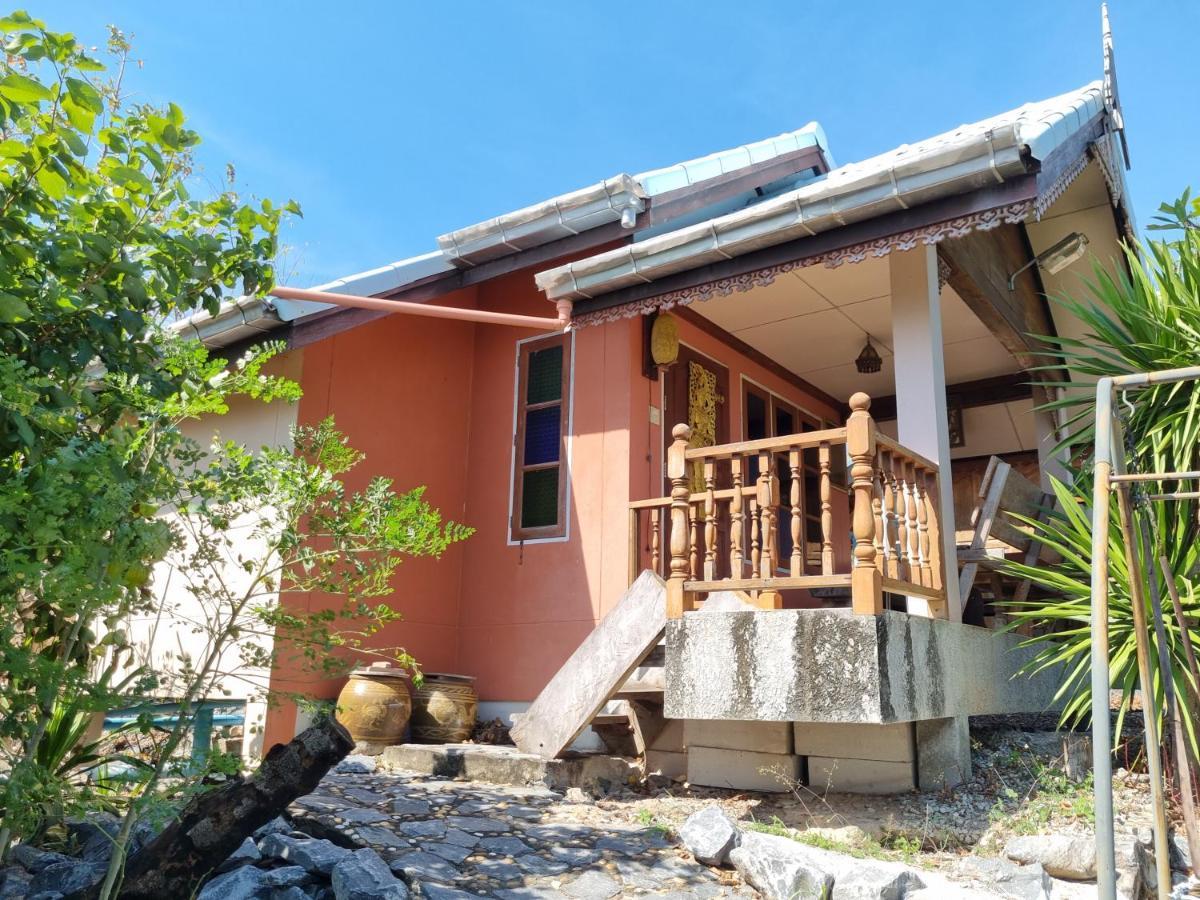 Hello Sichang Bungalow Ko Si Chang Exterior foto
