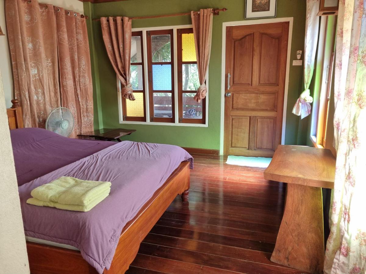 Hello Sichang Bungalow Ko Si Chang Exterior foto