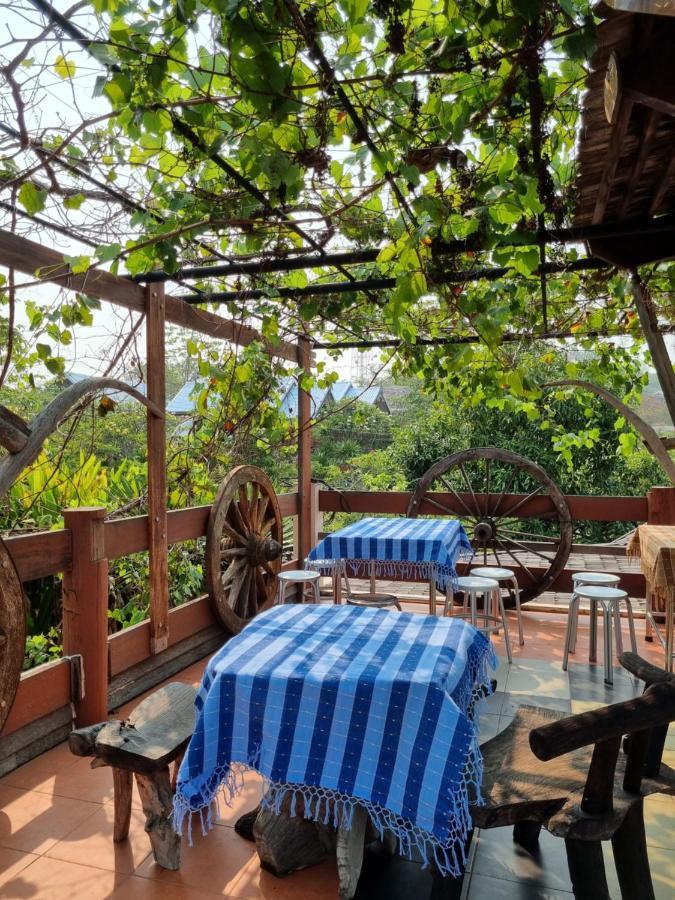 Hello Sichang Bungalow Ko Si Chang Exterior foto